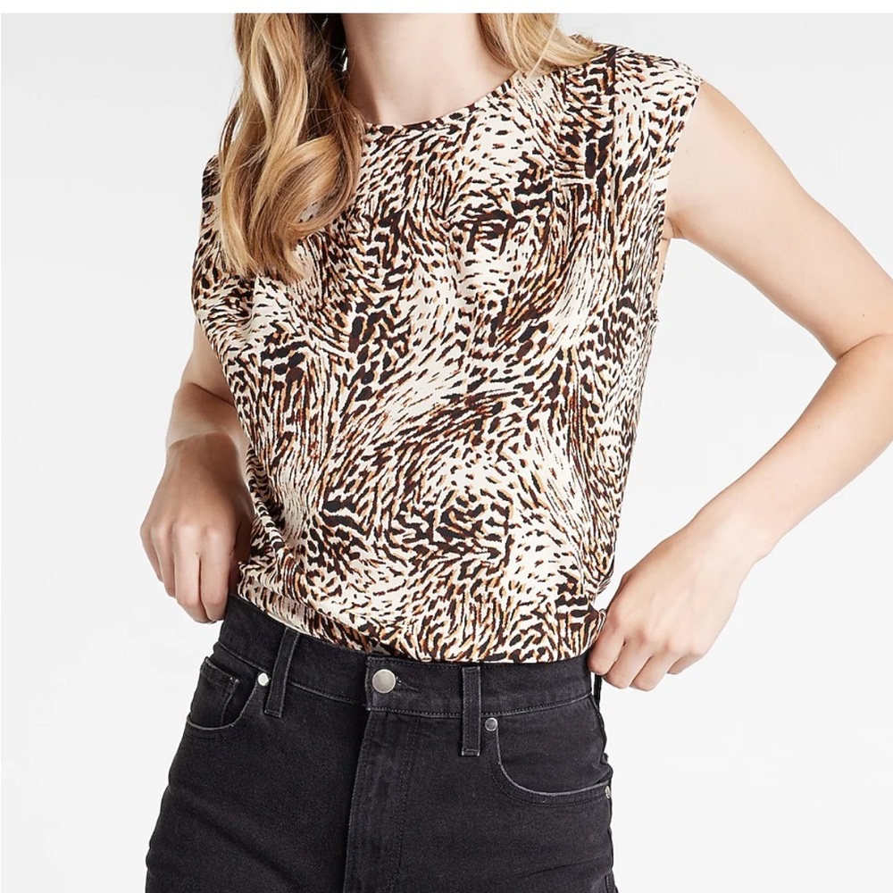 Abstract Print Pleated Shoulder 🖤